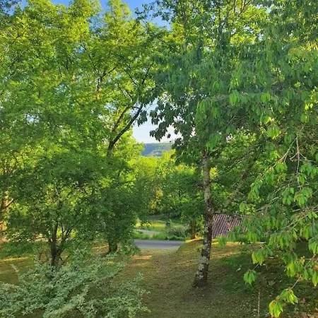 Maison Calme Au Coeur Du Perigord Noir - 3 *